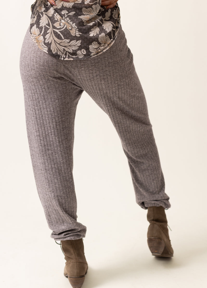 Aysha Pants in Gray - Image 6